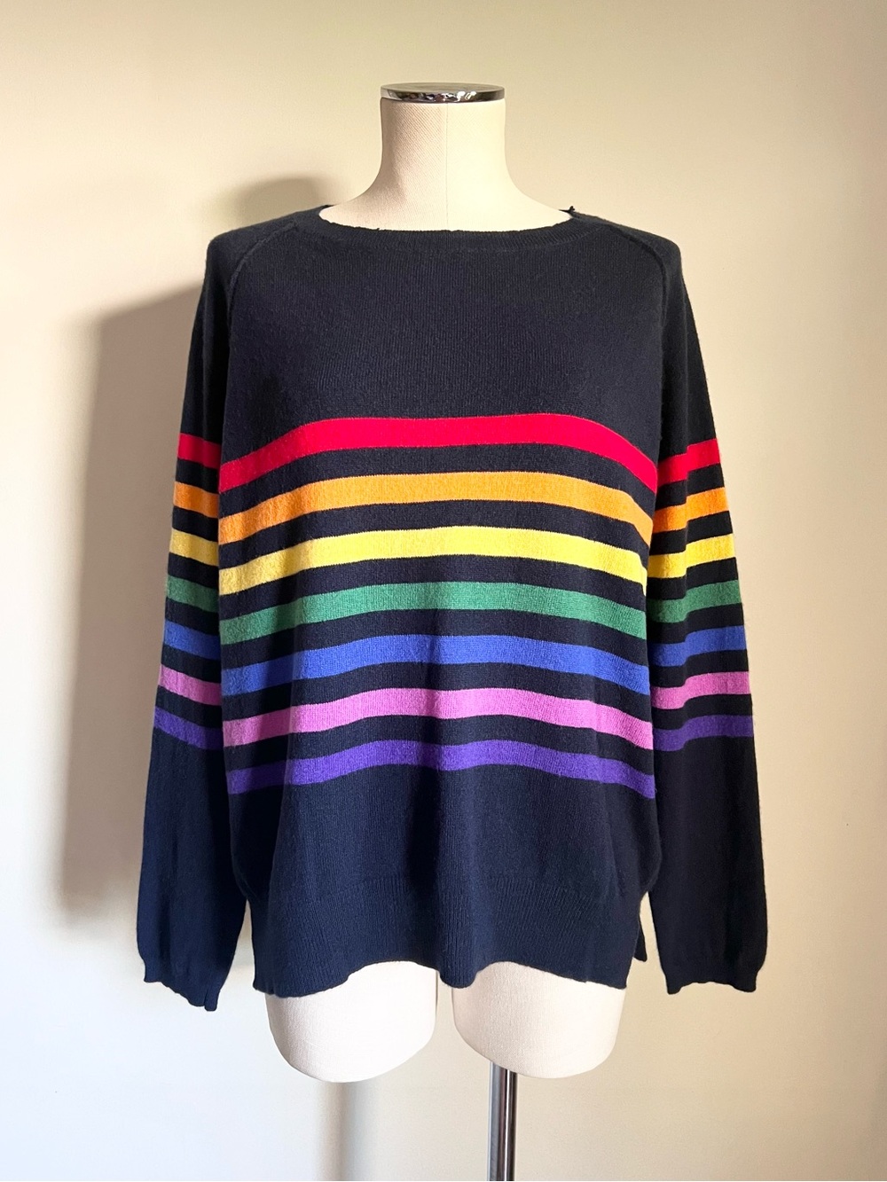 Jumper 1234 Rainbow 100% Cashmere Sweater Sz 3 or M Navy Distressed Neck Striped